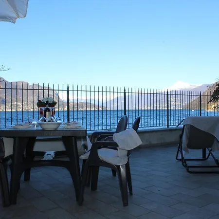 公寓 Romantic Dream On The Lake 勒泽诺